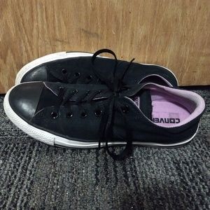 Black Converse